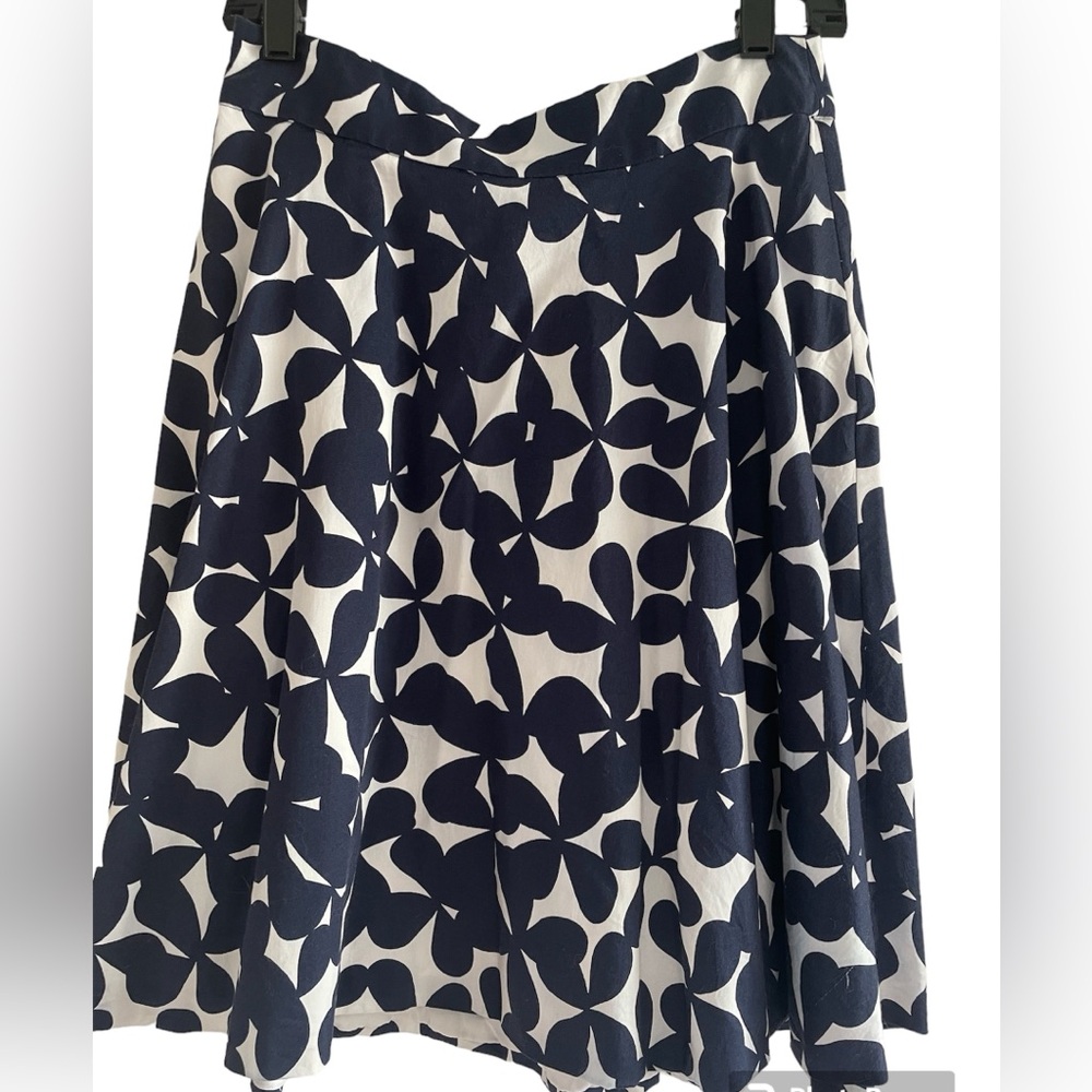 Premise navy and white A-line flowy skirt